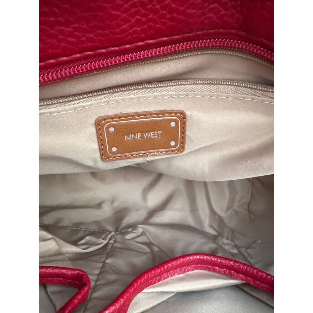 Nine West Cherry Red Leather Shoulder Purse Tote With Lock EUC​ - Picture 7 of 9